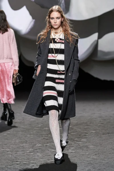 Look 20